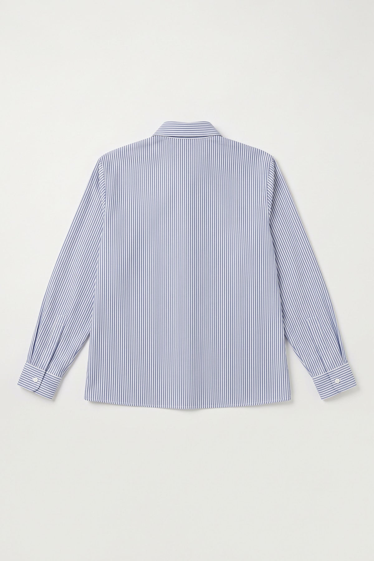 CHIC RELAXED SHIRT